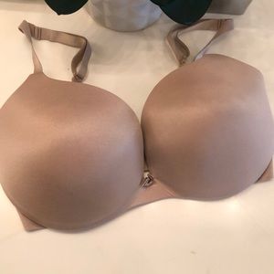 Victoria’s Secret bra